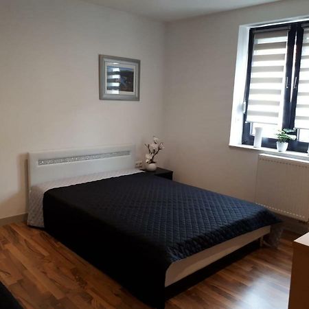 Bitscher Str.70 Zweibruecken Ngoại thất bức ảnh